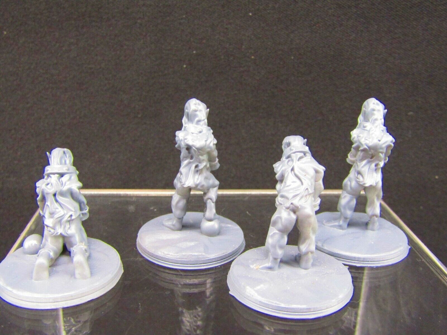 Imprisoned Elf Slaves Mini Miniature Figure 3D Printed Model 28/32mm Scale