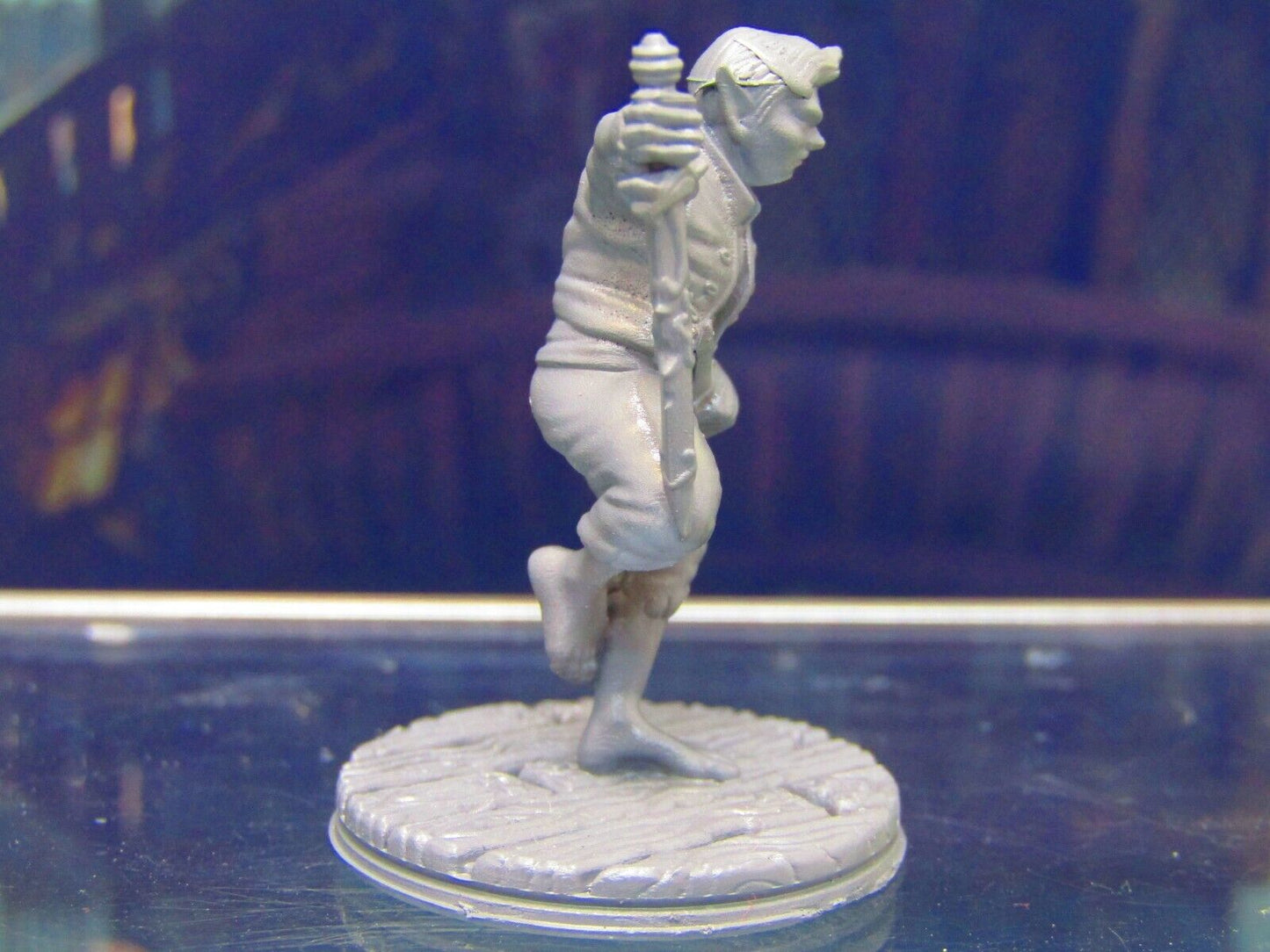 Elf Pirate Dual Wielding Weapons Mini Miniature Figure 3D Printed Model 28/32mm