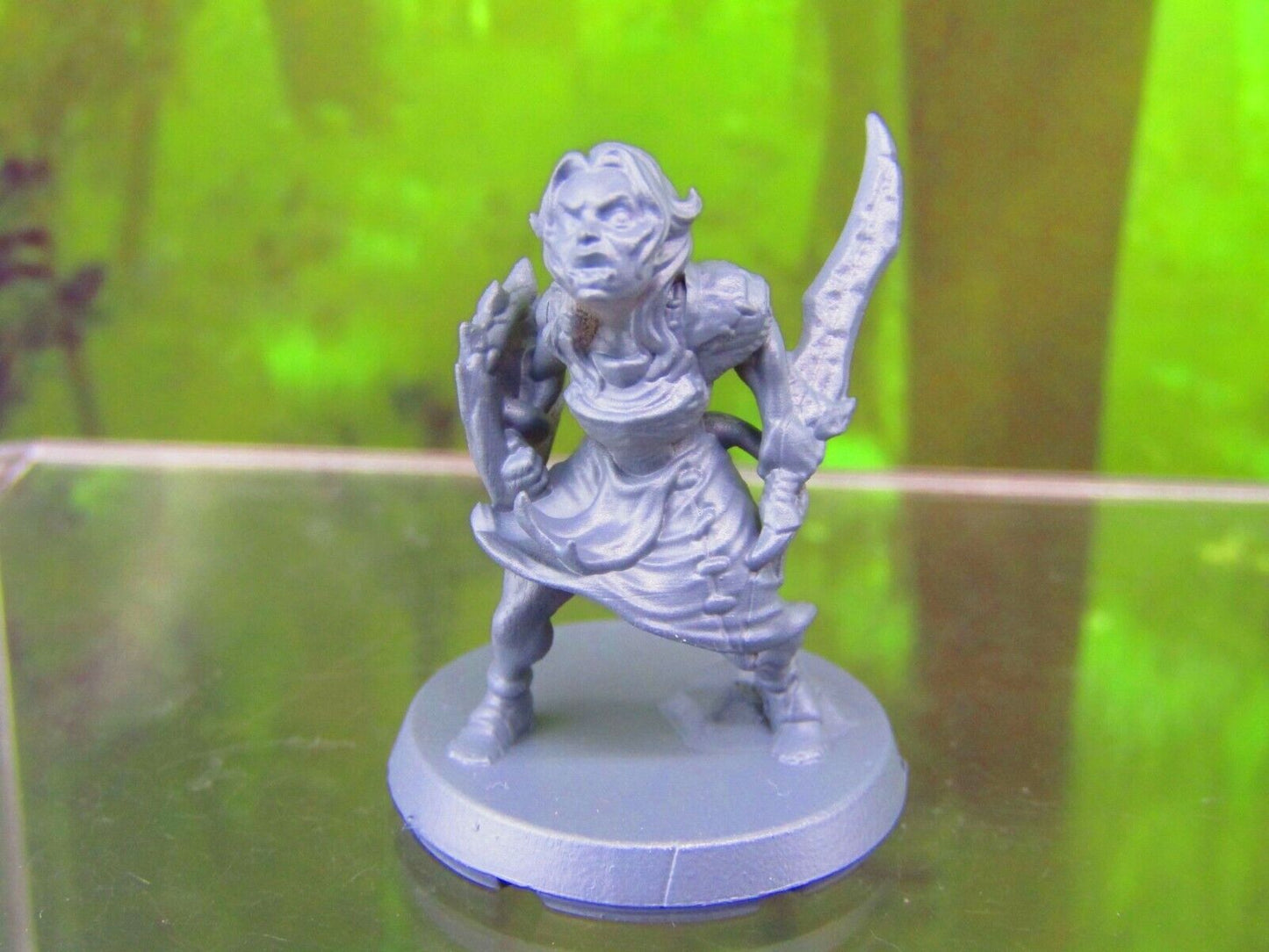 Female Orc Fighter Mini Miniatures 3D Printed Resin Model Figure 28/32mm Scale
