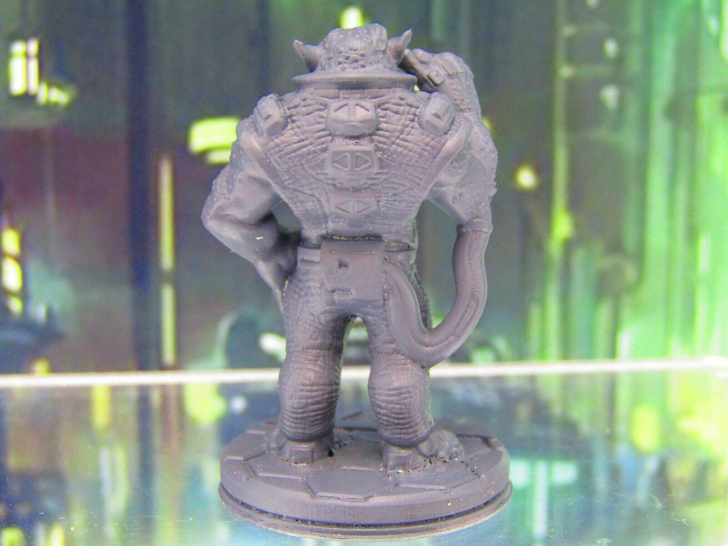 Alien Nightclub Bouncer Security Guard Mini Miniature Figure 3D Printed Model