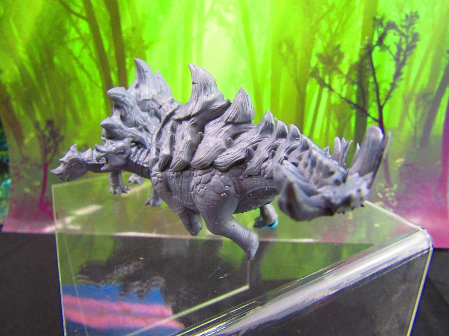 Gravespine Stegosauras Dinsosaur Pair Mini Miniature Figure 3D Printed Model