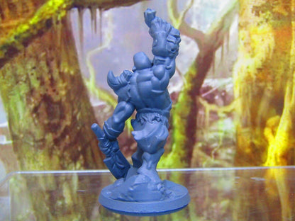 Orc Warlord Berserker Barbarian Mini Miniature Figure 3D Printed Model 28/32mm