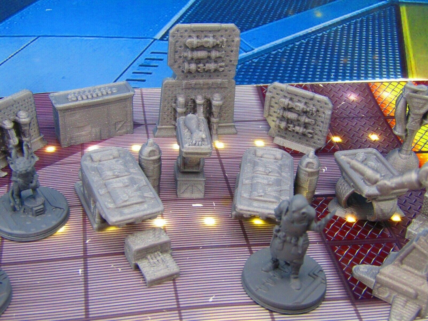 20pc Sci Fi Dr. Laboratory W/ Dr., Transporter & Pet Miniatures Minis Set Rpg