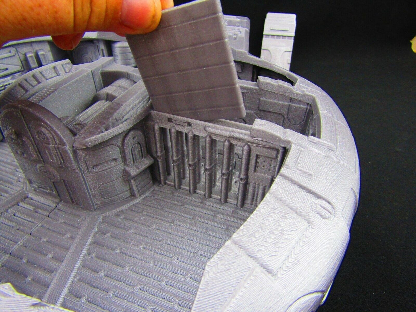 40pc Large Modular Bounty Hunter Space Ship Model w/ Bounty Hunter Crew SciFi