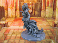 
              Demon Fungus Plant Blight Queen Mini Miniature Figure 3D Printed Model 28/32mm
            