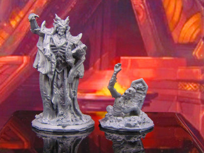 Draconian Necromancer w/ Undead Zombie Mini Miniature Model Character Figure