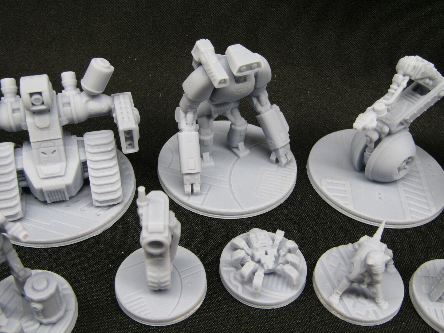 12 pc Sci Fi Mini Set 1 Droids & Robots Miniature Scatter Terrain Scenery