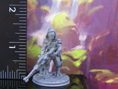 Alien Assassin Mercenary Sniper Mini Miniature Model Character Figure 28mm/32mm