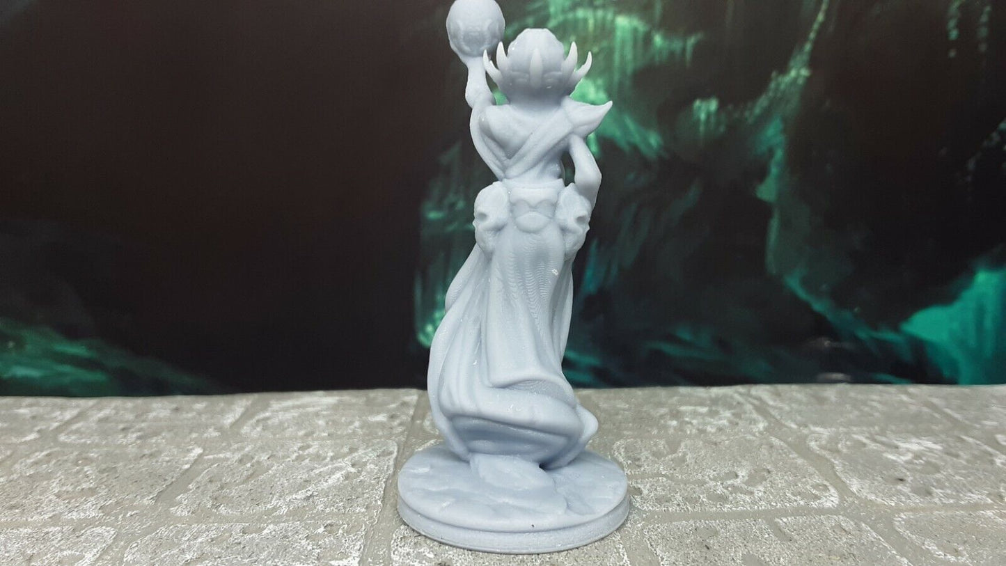 Levitating Mind Flayer Illithid Mini Miniature 28mm Figure D&D 3D Printed Resin