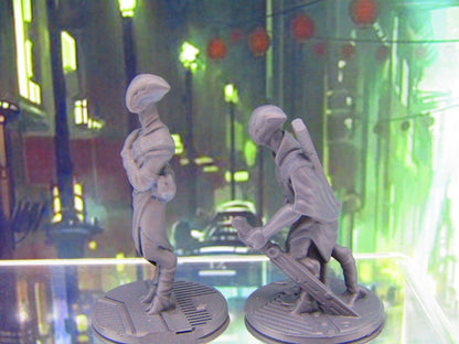 Alien Space Embassy Diplomat & Bodyguard Mini Miniature Figure 3D Printed Model
