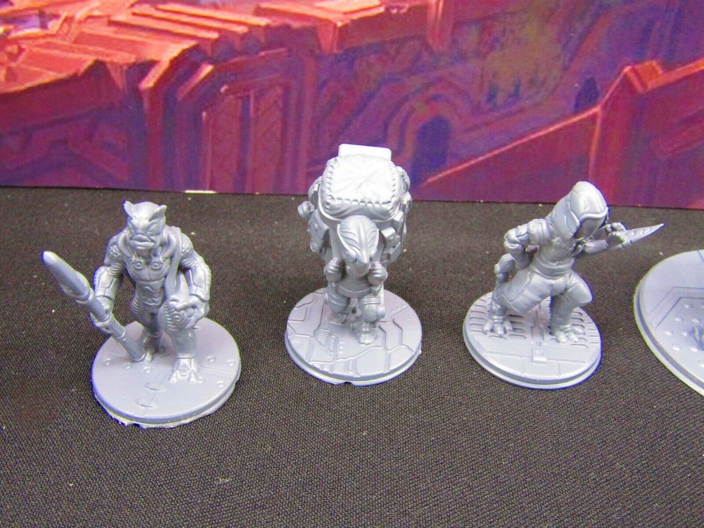 10pc Titus X Sci Fi Set 8 Mini Miniature Model Character Figure 28mm/32mm Scale