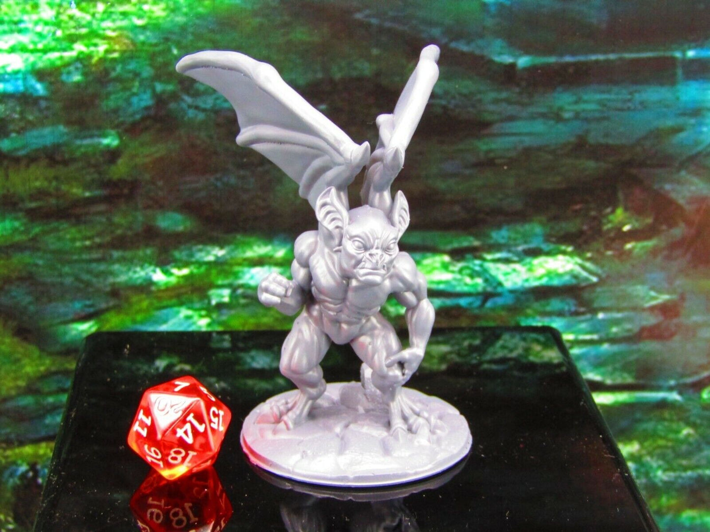 Homunculus Gargoyle Demon Flying Monster B Mini Miniature Model Character Figure