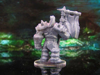 
              Orc Guard Soldier Bannerman Battle Flag Mini Miniature Model Character Figure
            
