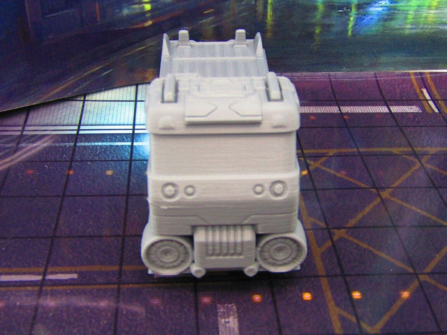 Flatbed Hover Truck Space Vehicle Car Scenery Scatter Terrain 3D Printed Model