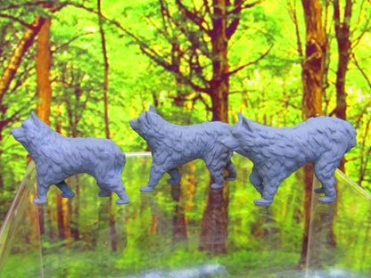 3 Piece Wild Dogs / Wolf Pack Set Mini Miniature 3D Printed Figure Model 28/32mm