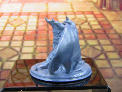 Cloaked Ambush Ray Cave Monster Mini Miniature Model Character Figure 28mm/32mm
