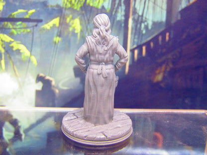 Female Fishmonger Seaside Fisher's Wife Mini Miniature Figure 3D Printed Model
