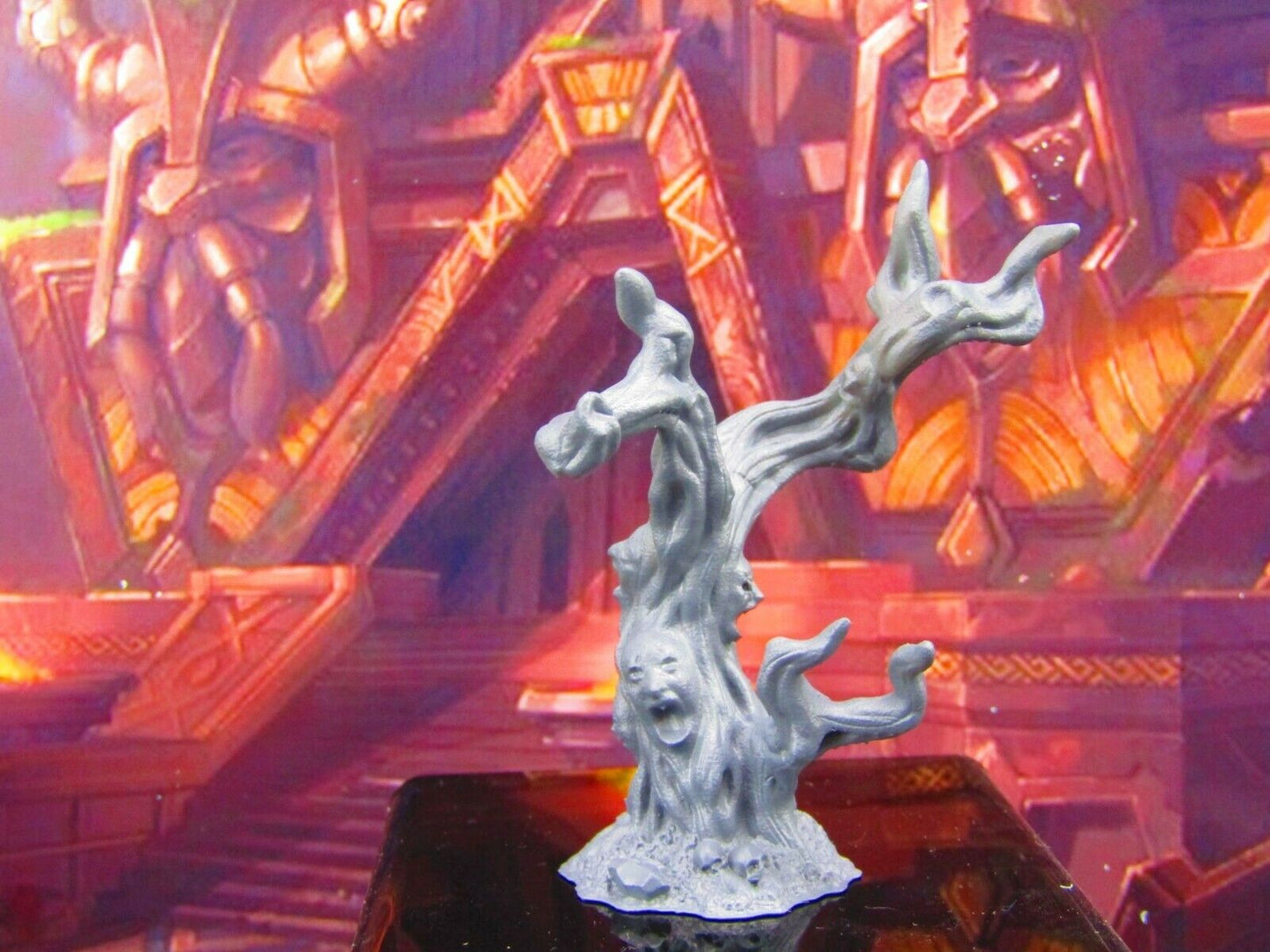 Haunted Tree of Souls Dark Forest Scatter Terrain Scenery Mini Miniature Model