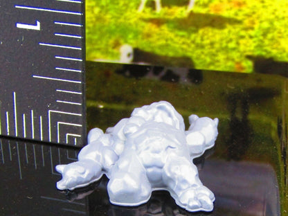 Injured Dead Earth Elemental Dirt Folk Mini Miniature Model Character Figure