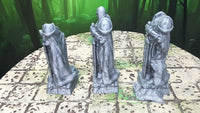 
              3 Piece Statue Ruins Scatter Terrain Scenery 28mm Dungeons & Dragons 3D Printed
            