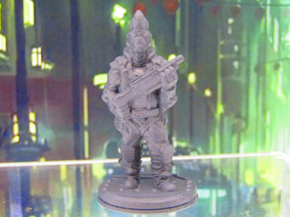 Alien Bounty Hunter Assassin Mini Miniature Figure 3D Printed Model 28/32mm