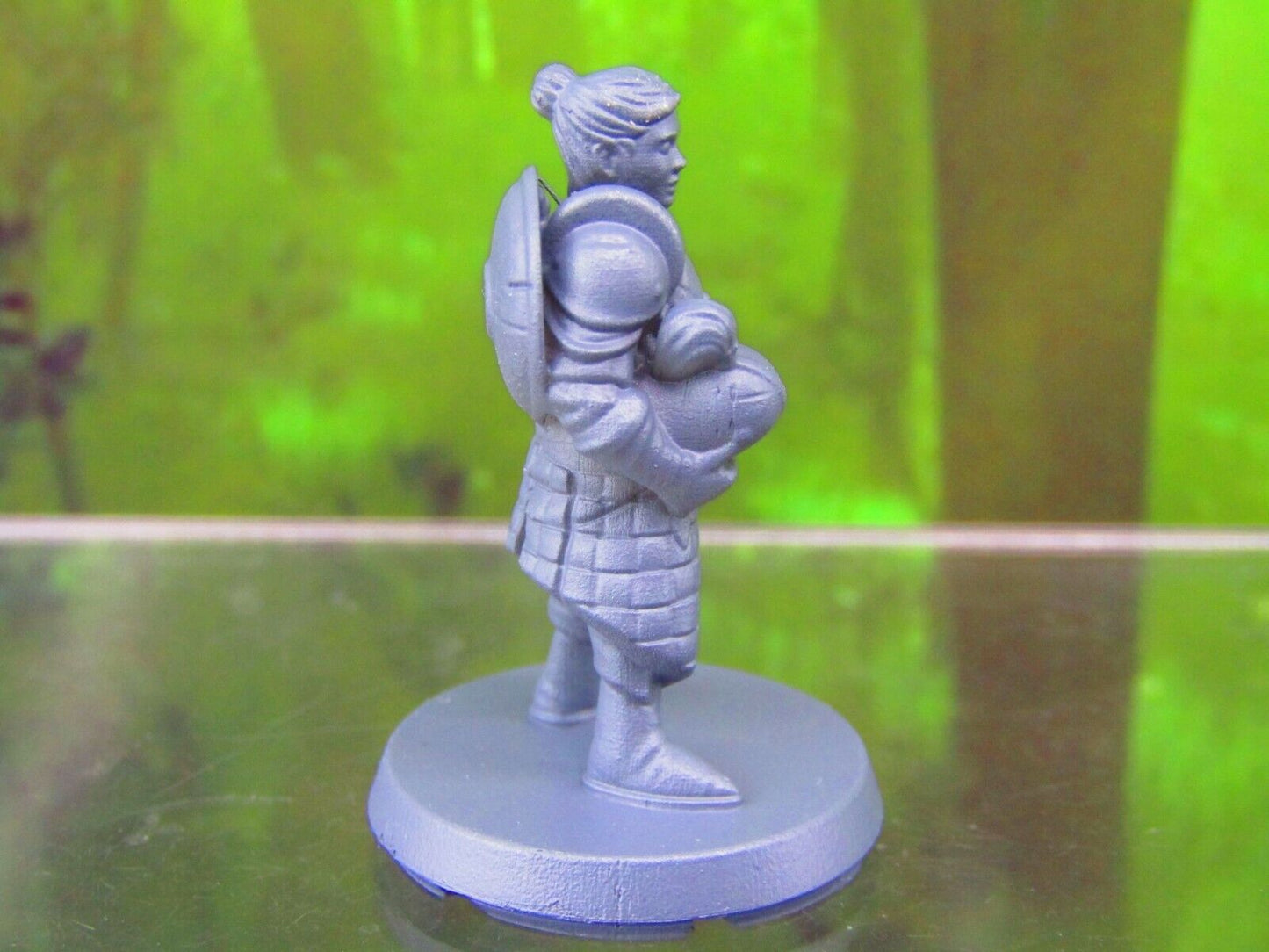 Female Town Guard Fighter Mini Miniatures 3D Printed Resin Model Figure 28/32mm