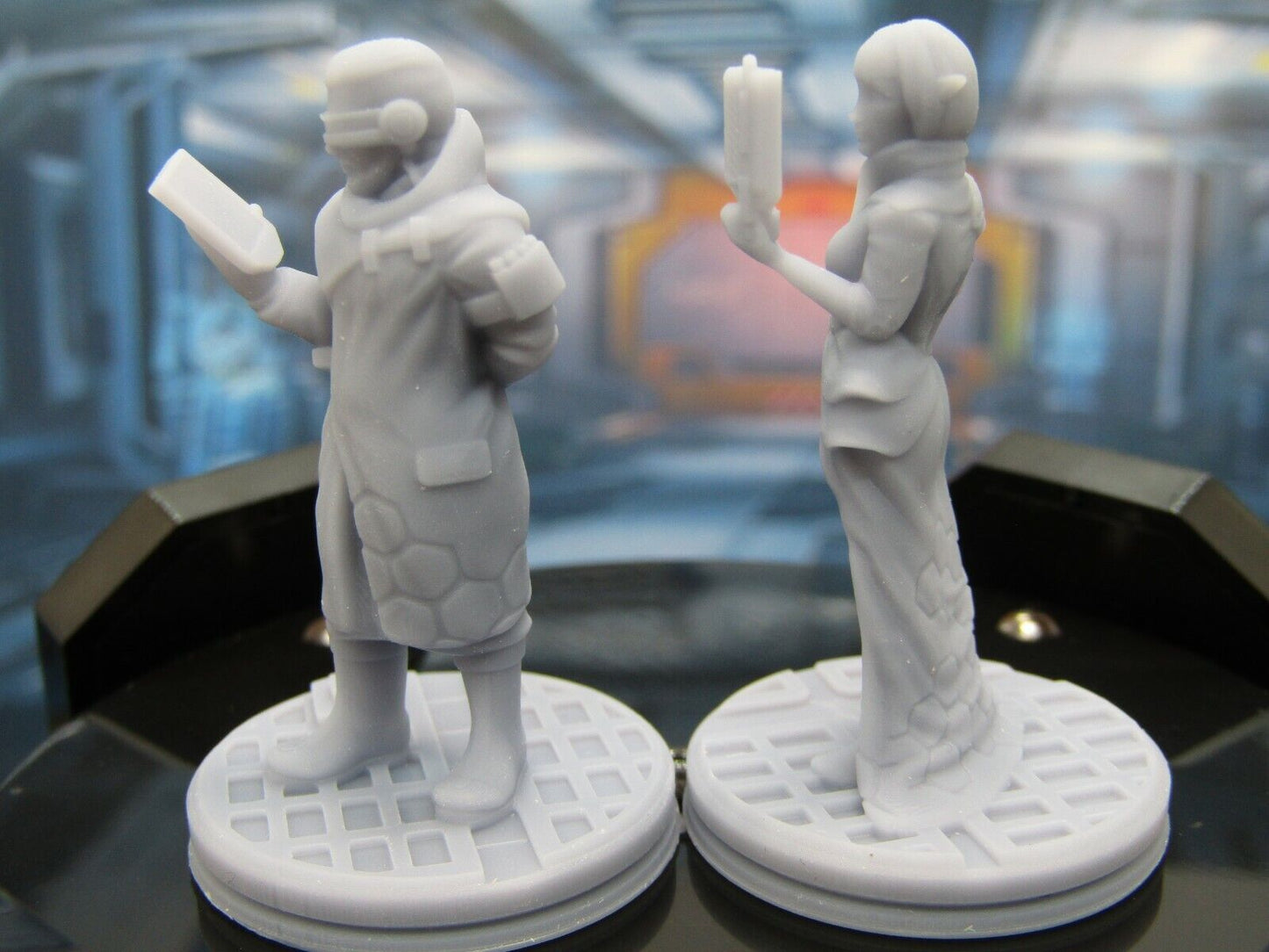 Syndicate Agents Pair Mini Miniature Scatter Terrain Scenery 3D Printed Model 28