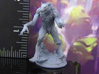 Tall & Lanky Werewolf Monster Mini Miniature Model Character Figure 28mm/32mm