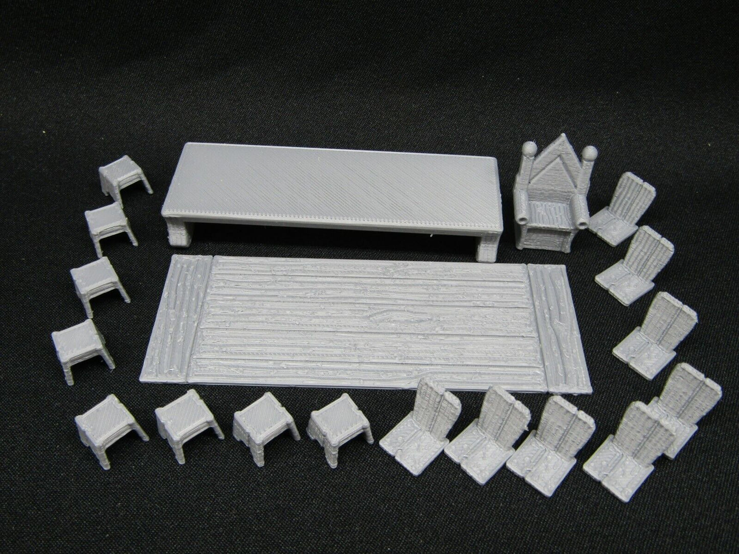 10 Piece King's Banquet Table 28mm Model Dungeons & Dragons Scatter Terrain