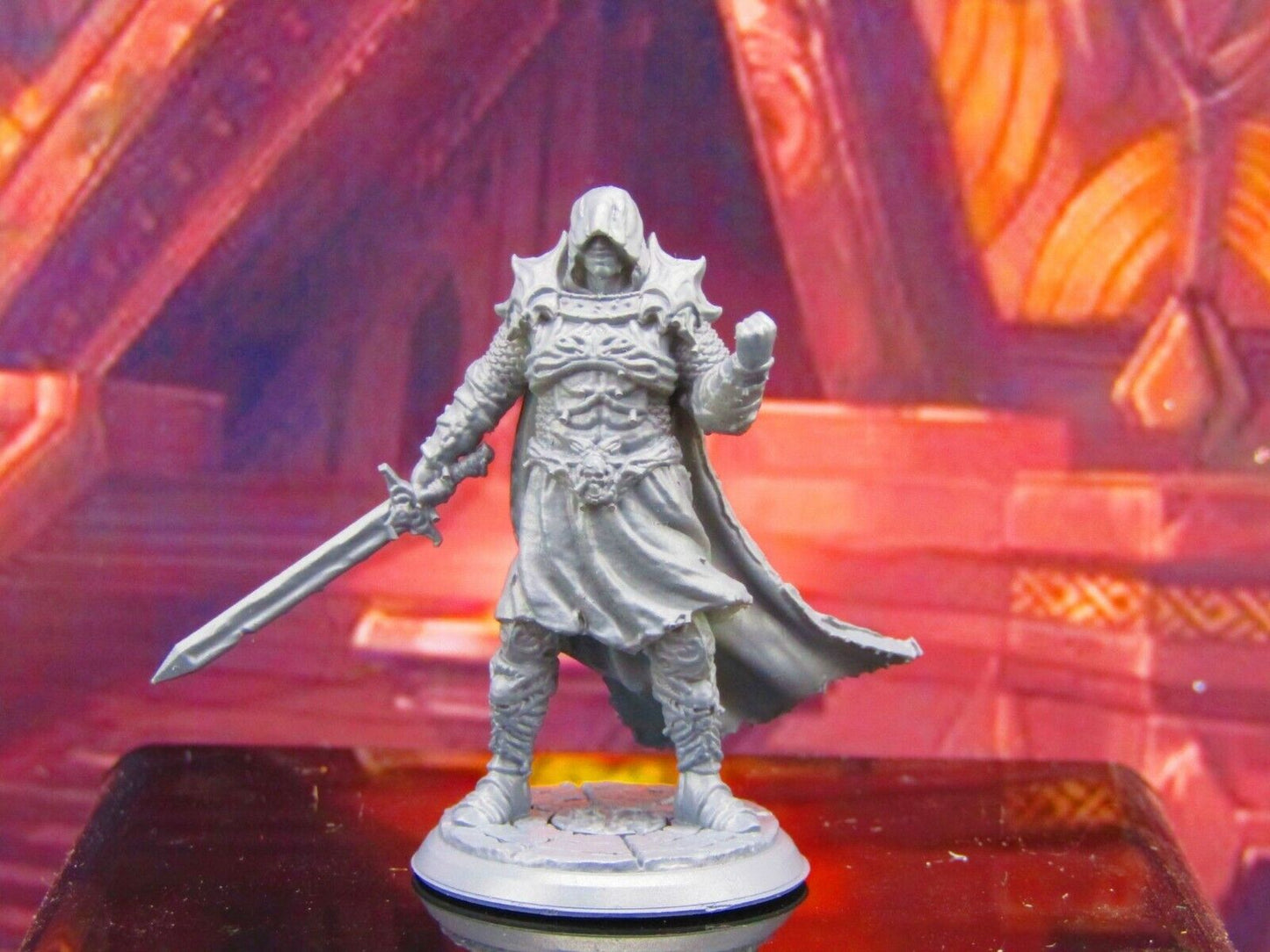 Fallen Dark Paladin Human Mini Miniature Model Character Figure 28mm/32mm Scale