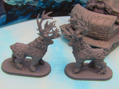 Dwarven Santa Mini & Sleigh w/ Reindeer 28mm Scatter Terrain Scenery Decoration