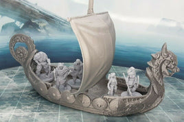 5 Viking Minis Figures and Viking Barbarian Long Ship Sail Boat Scatter Terrain