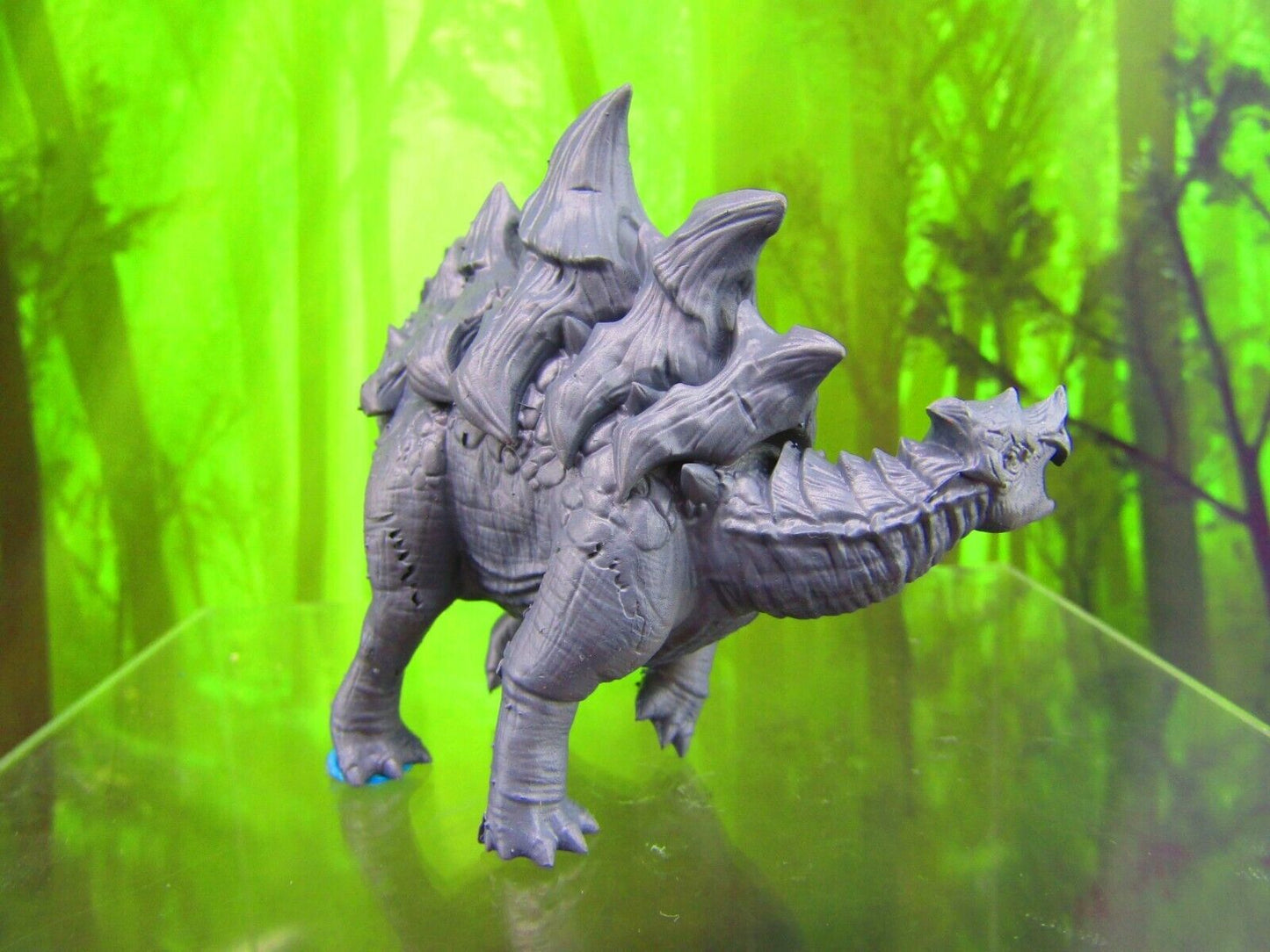 Gravespine Stegosauras B Dinosaur Mini Miniature Figure 3D Printed Model 28/32mm