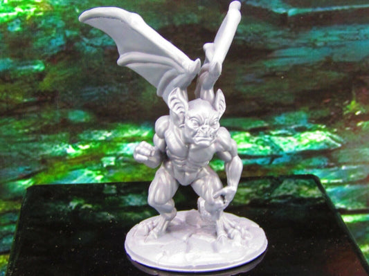 Homunculus Gargoyle Demon Flying Monster B Mini Miniature Model Character Figure