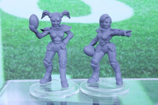 2PC Thrower Quarterback Mini Player Tabletop Blood Fantasy Football Bowl Team