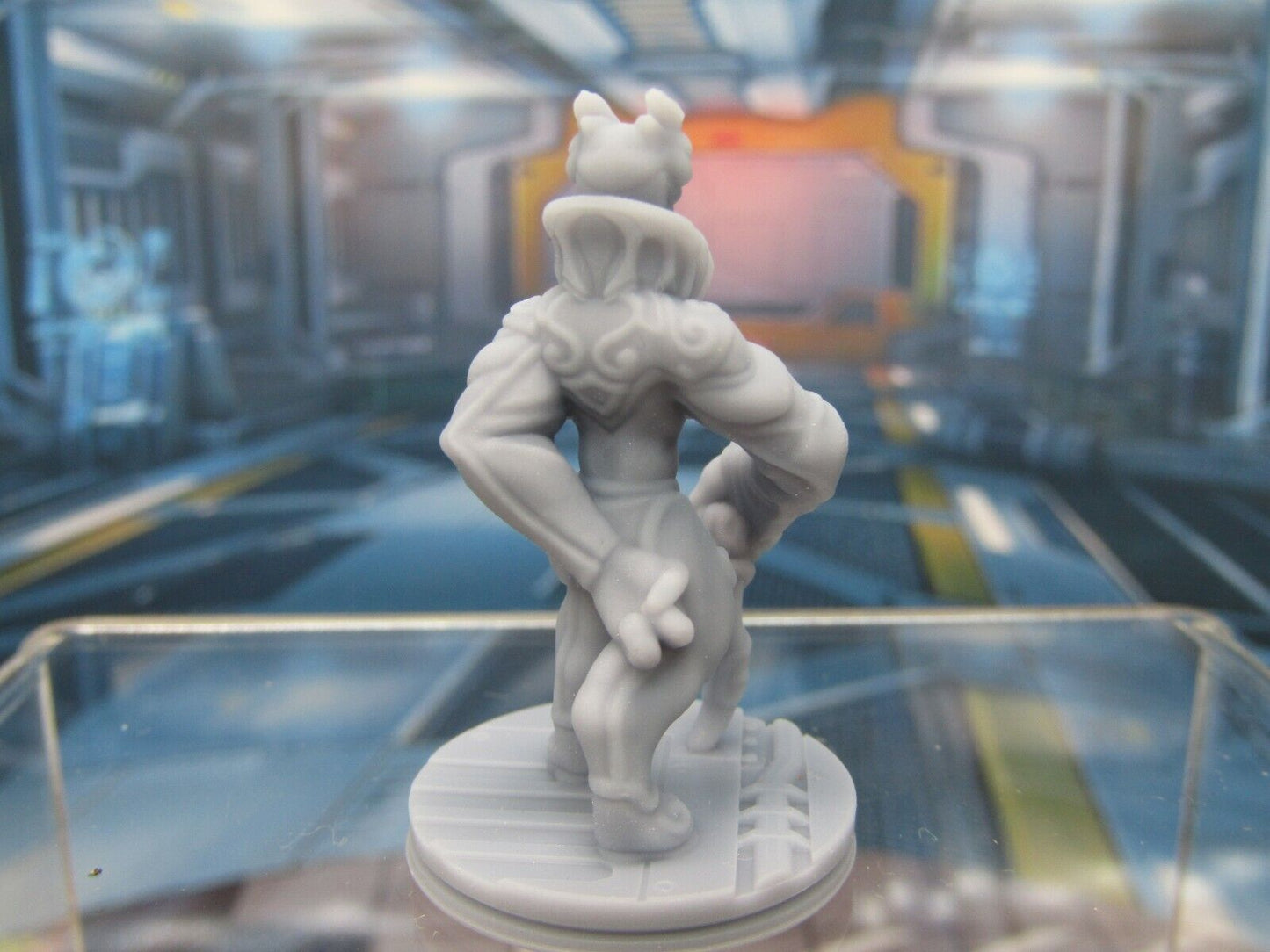 Elder Alien Leader Mini Miniature Scatter Terrain Scenery 3D Printed Model