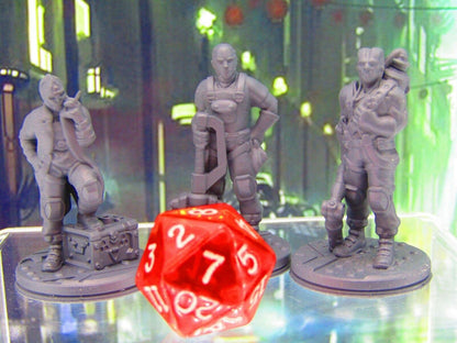 Lot of 3 Spaceship/ Dock Workers Civilans Commoners NPCs Mini 3D Printed Figures