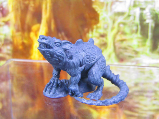 Giant Dire Rat Mini Miniatures 3D Printed Resin Model Figure 28/32mm