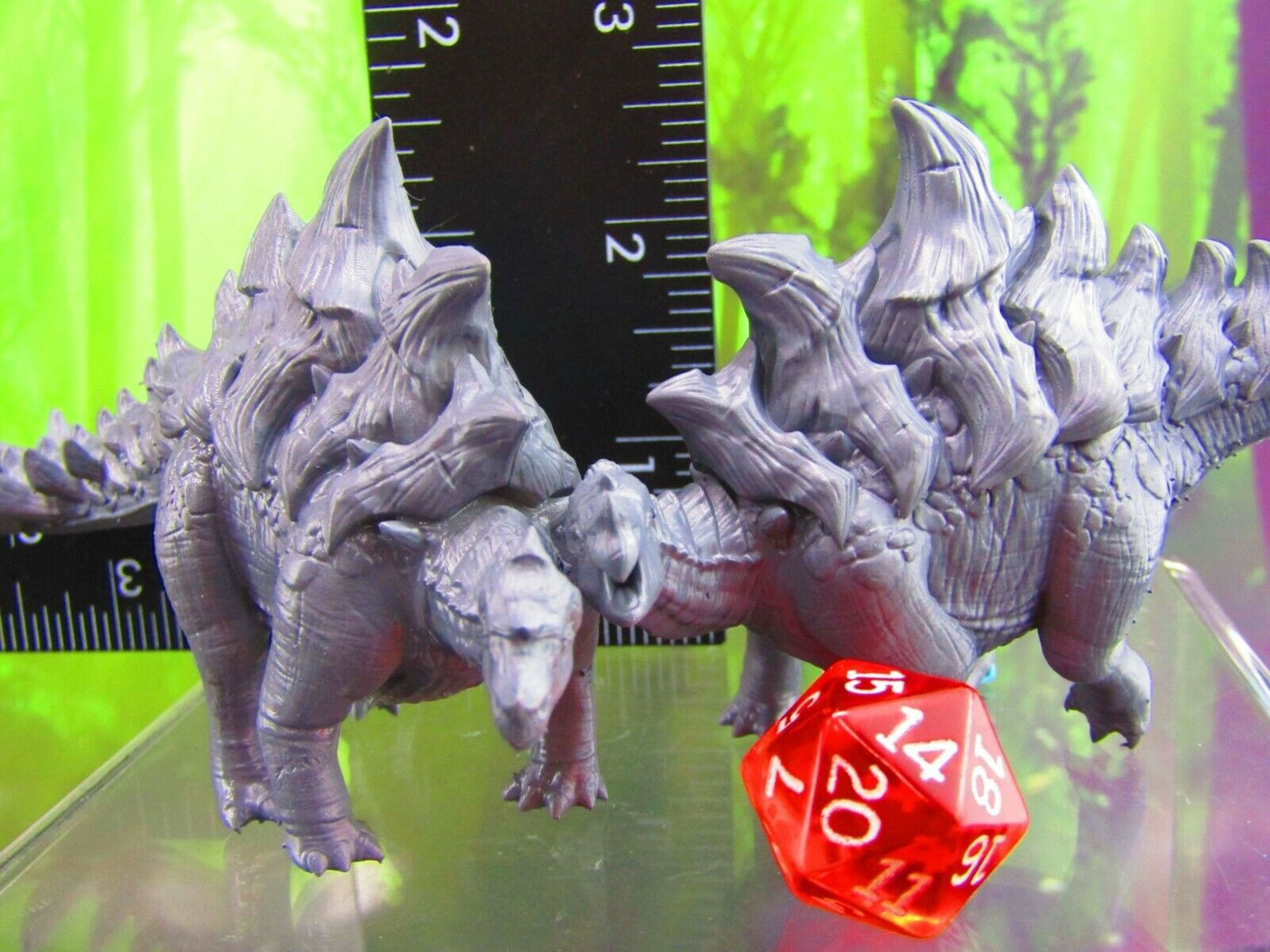 Gravespine Stegosauras Dinsosaur Pair Mini Miniature Figure 3D Printed Model