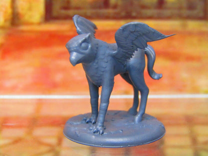 Baby Hippogriff Monster Beast Companion Mini Miniatures 3D Printed Model 28/32mm
