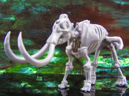 Mammoth Undead Elephant Skeleton B Mini Miniature Model Character Figure