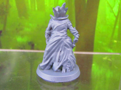 Vampire Thrall Stalker Mini Miniatures 3D Printed Resin Model Figure 28/32mm
