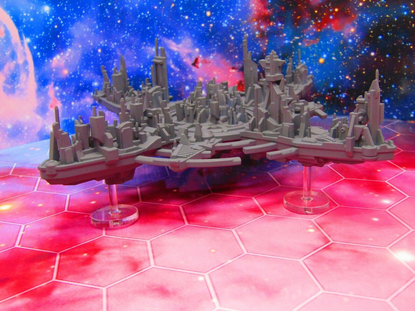 Gargantuan Space City Metropolis & Removeable Shield Starfinder Fleet Scale