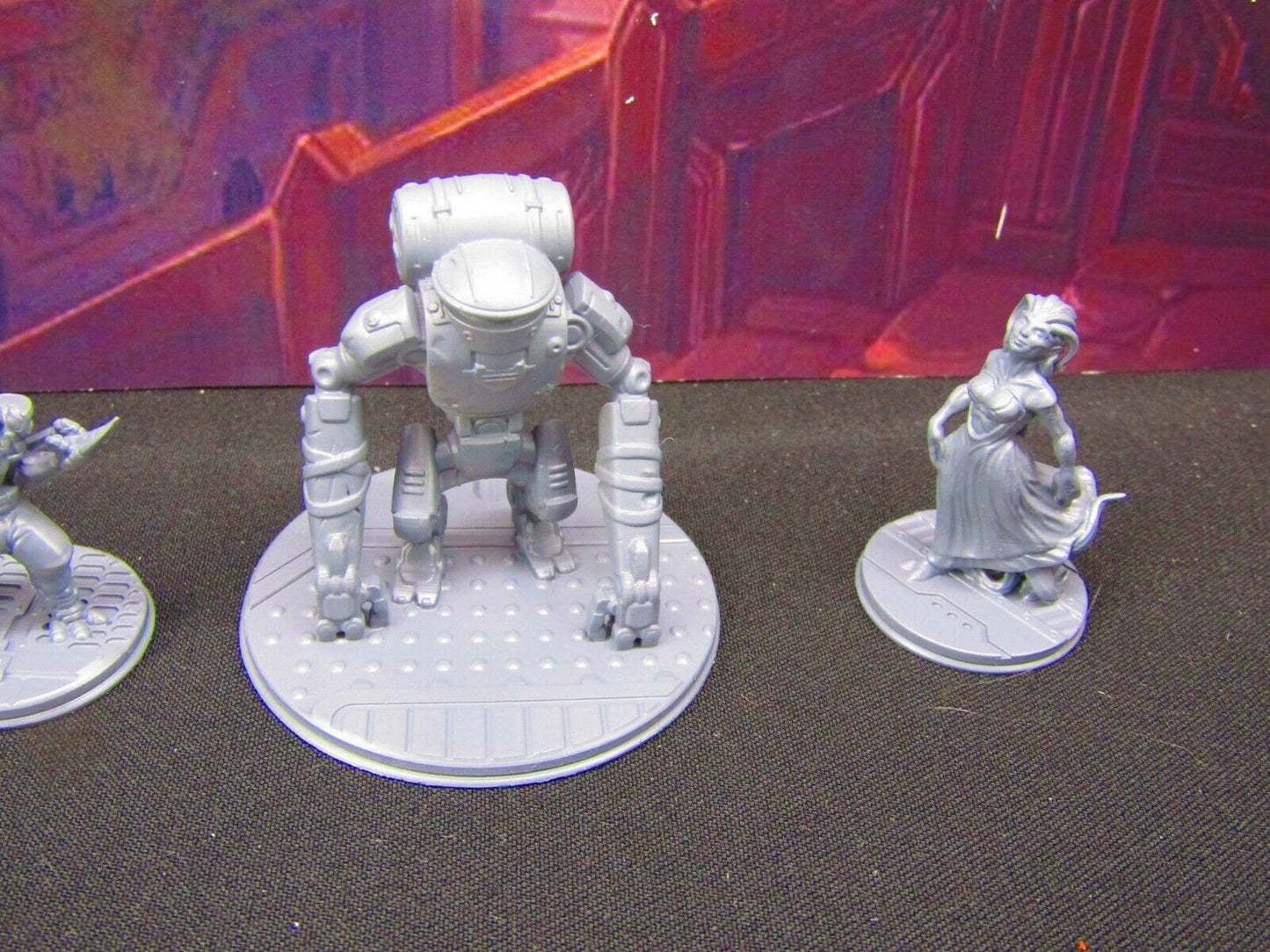10pc Titus X Sci Fi Set 8 Mini Miniature Model Character Figure 28mm/32mm Scale