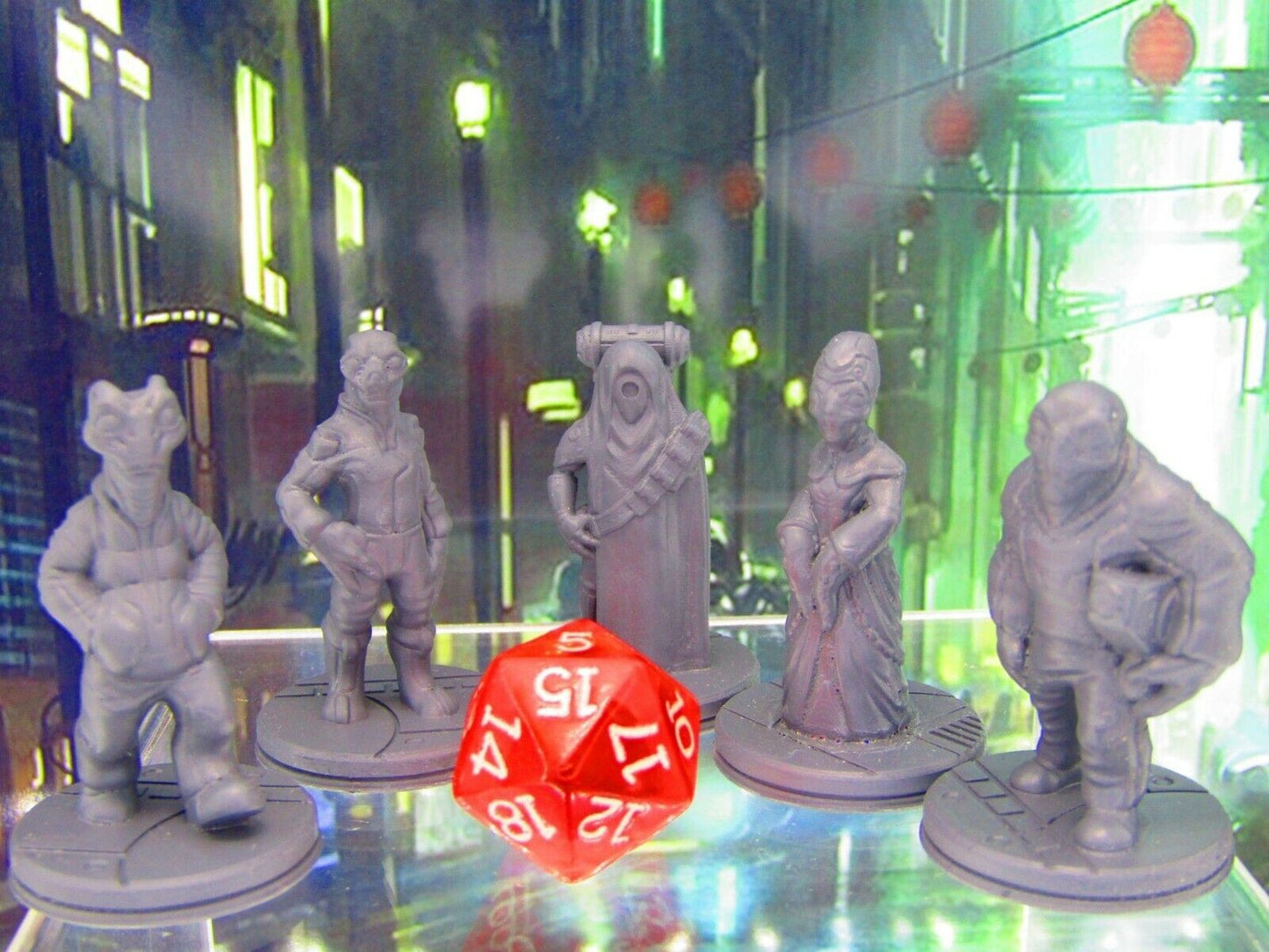 Lot of 5 Alien Civilans Commoners NPCs Mini Miniature Figure 3D Printed Model