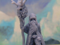 
              Druid Santa Claus Saint Nick w/ Reindeer Set 28mm Scale Figure RPG Fantasy Games
            