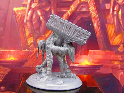 Catacomb Tomb Cemetary Graveyard Hag Monster  Mini Miniature Model Character