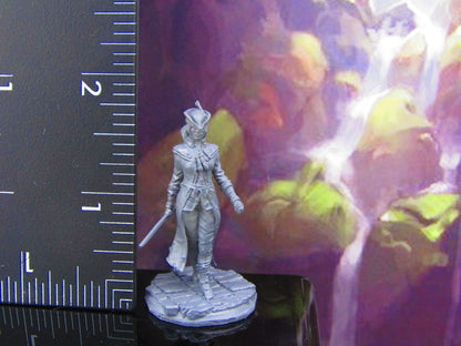 Female Monster / Vampire / Werewolf Hunter Mini Miniature Model Character Figure