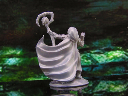 Female Necromancer B Mini Miniature Model Character Figure 28mm/32mm Scale