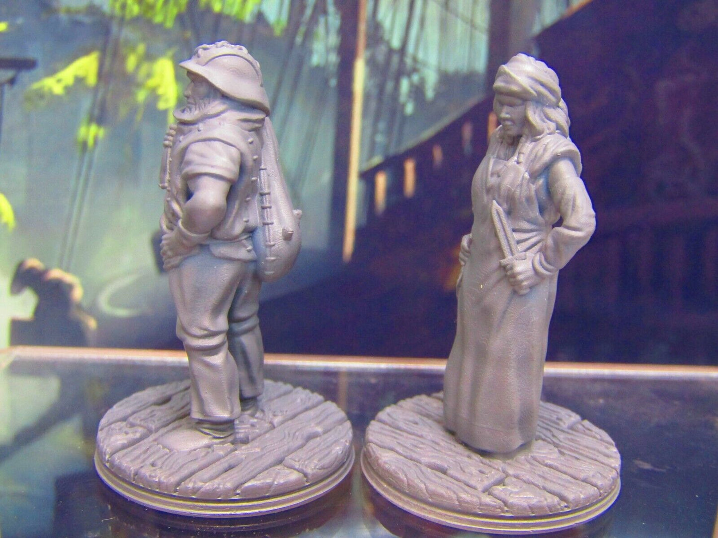 Fisherman + Wife Seaside Fishfolk Mini Miniature Figure 3D Printed Model 28/32mm